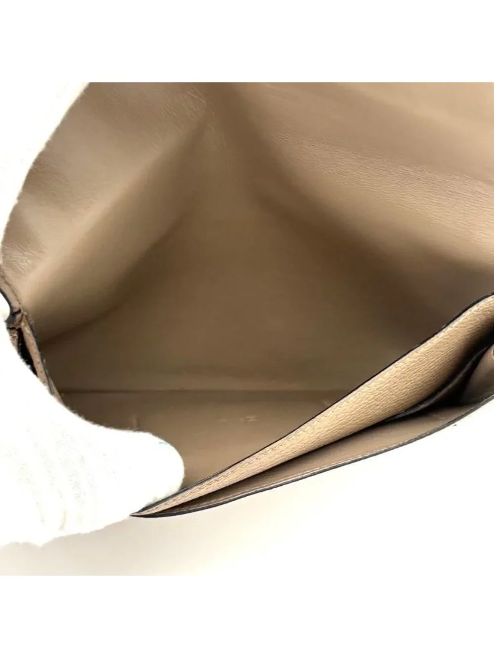 Hermes Dogon GM Taurillon Clemence Beige Gold Wallet
